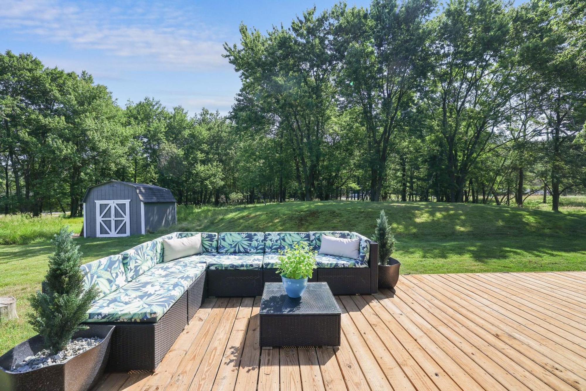 Poconos Brand New Lakefront Oasis 1 Acre, Hottub Gameroom Firepits Talk About Privacy Albrightsville Zewnętrze zdjęcie